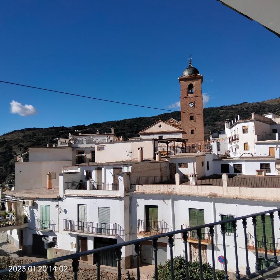 Laroles Apartamento Vacacional En La Alpujarra מראה חיצוני תמונה
