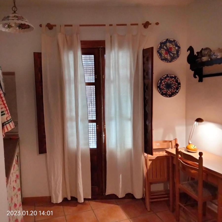Laroles Apartamento Vacacional En La Alpujarra מראה חיצוני תמונה